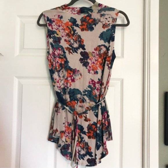 ANTHROPOLOGIE | Sunday in Brooklyn Edria Floral Sleeveless Top Blouse | Size M - Picture 5 of 10